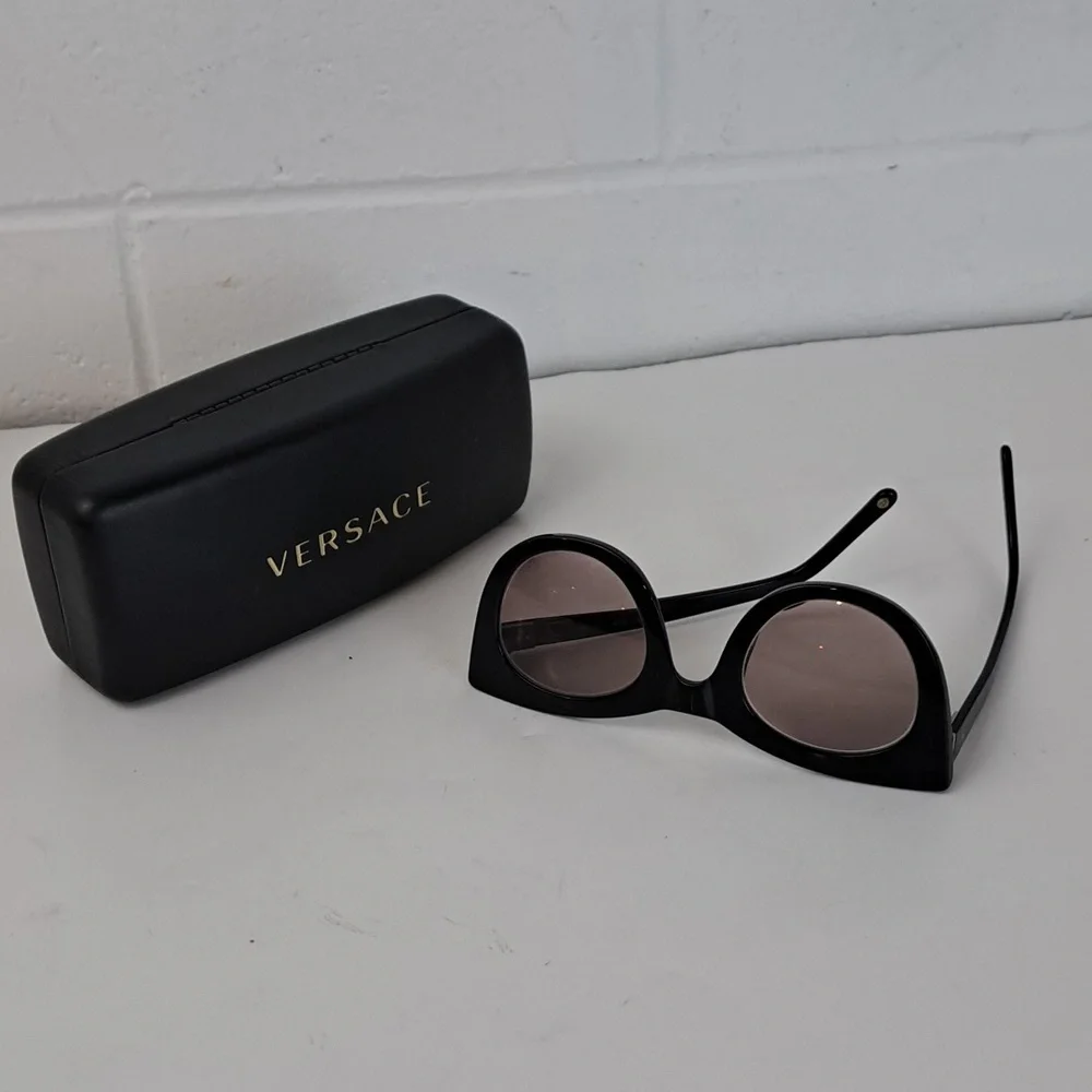 Kirby Cross chunky cat eye black sunglasses with Versace case